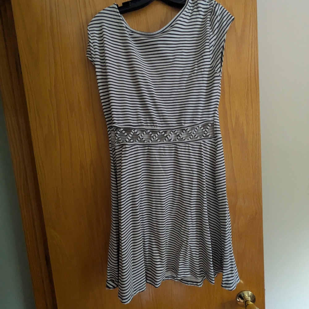 BONGO Black and White Striped Midi Dress